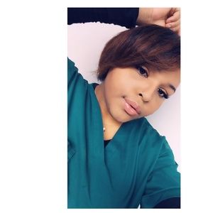 Meet your Posher, Savannah